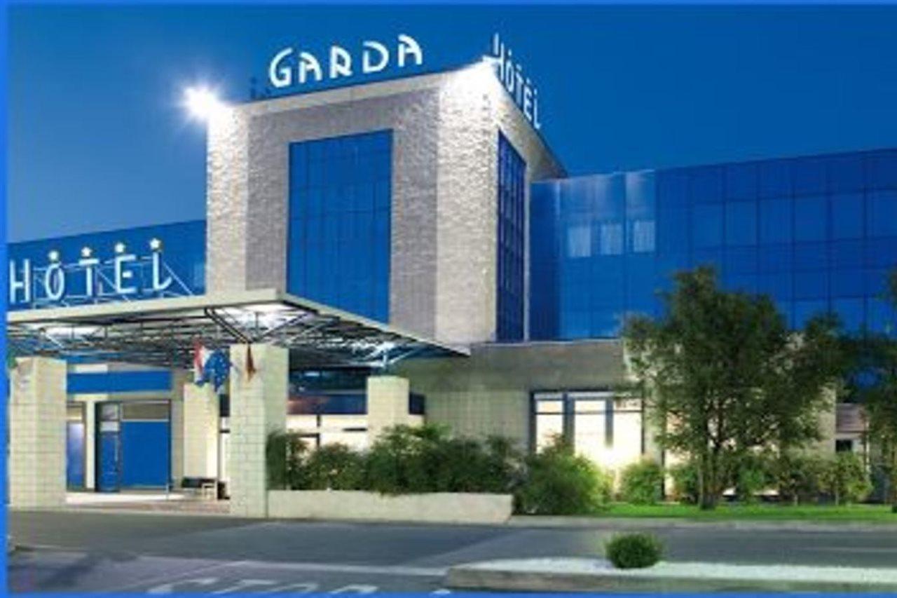 Garda Hotel มอนติเคียรี ภายนอก รูปภาพ